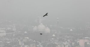 Στην Ινδία το 96% του πληθυσμού αναπνέει μολυσμένο αέρα