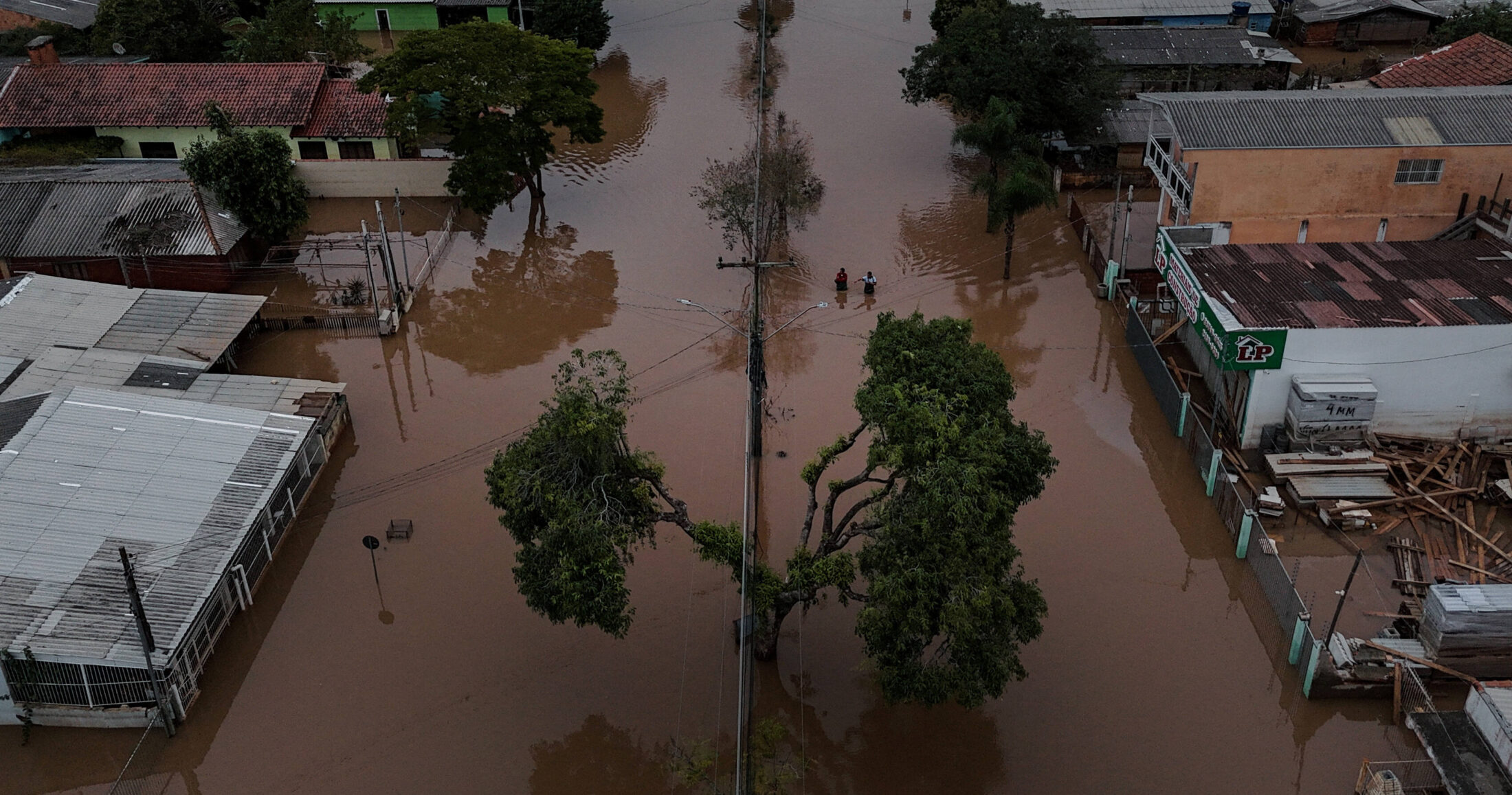 Σαρωτικές πλημμύρες στη Βραζιλία
