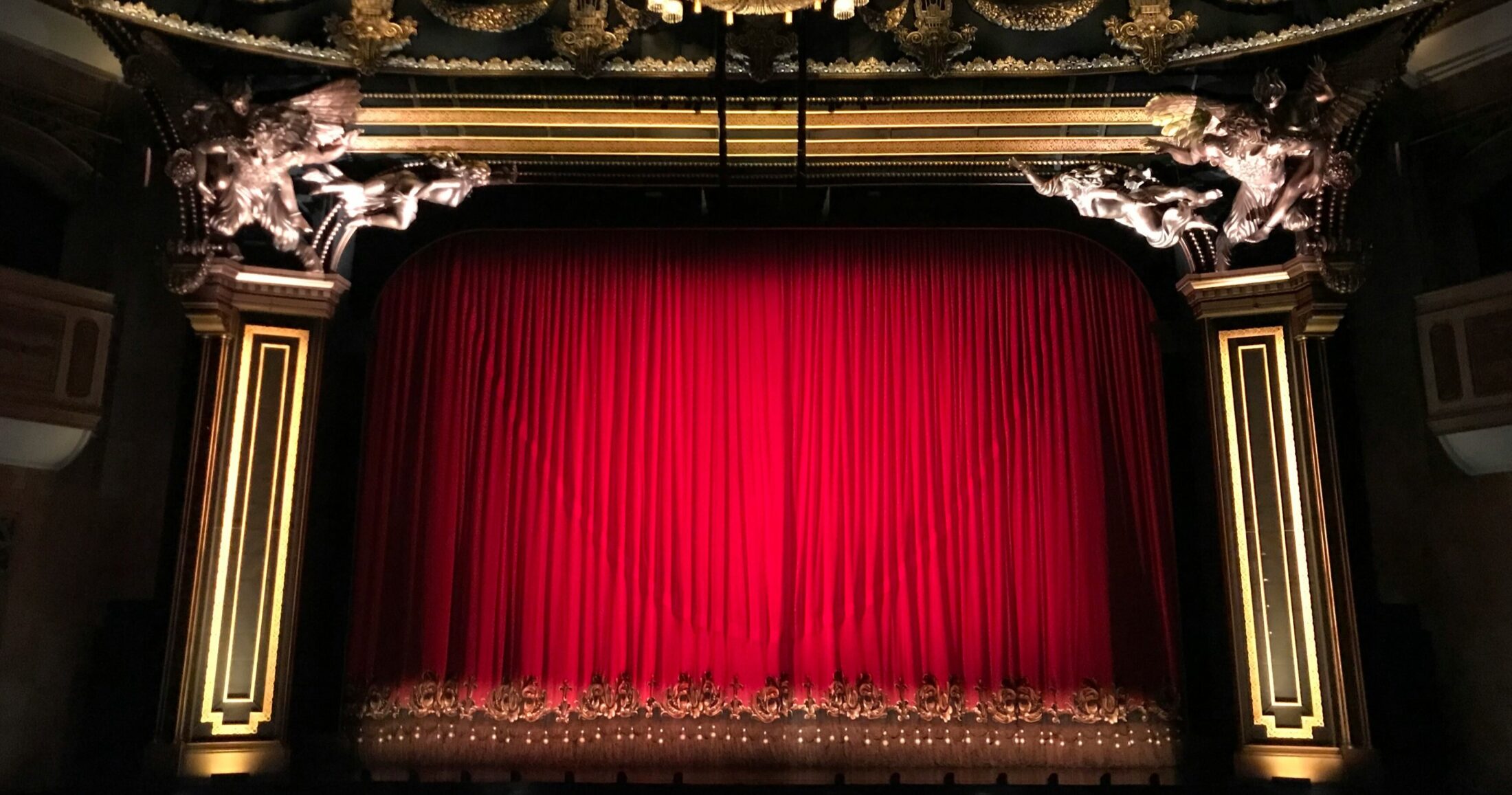 Θέατρο