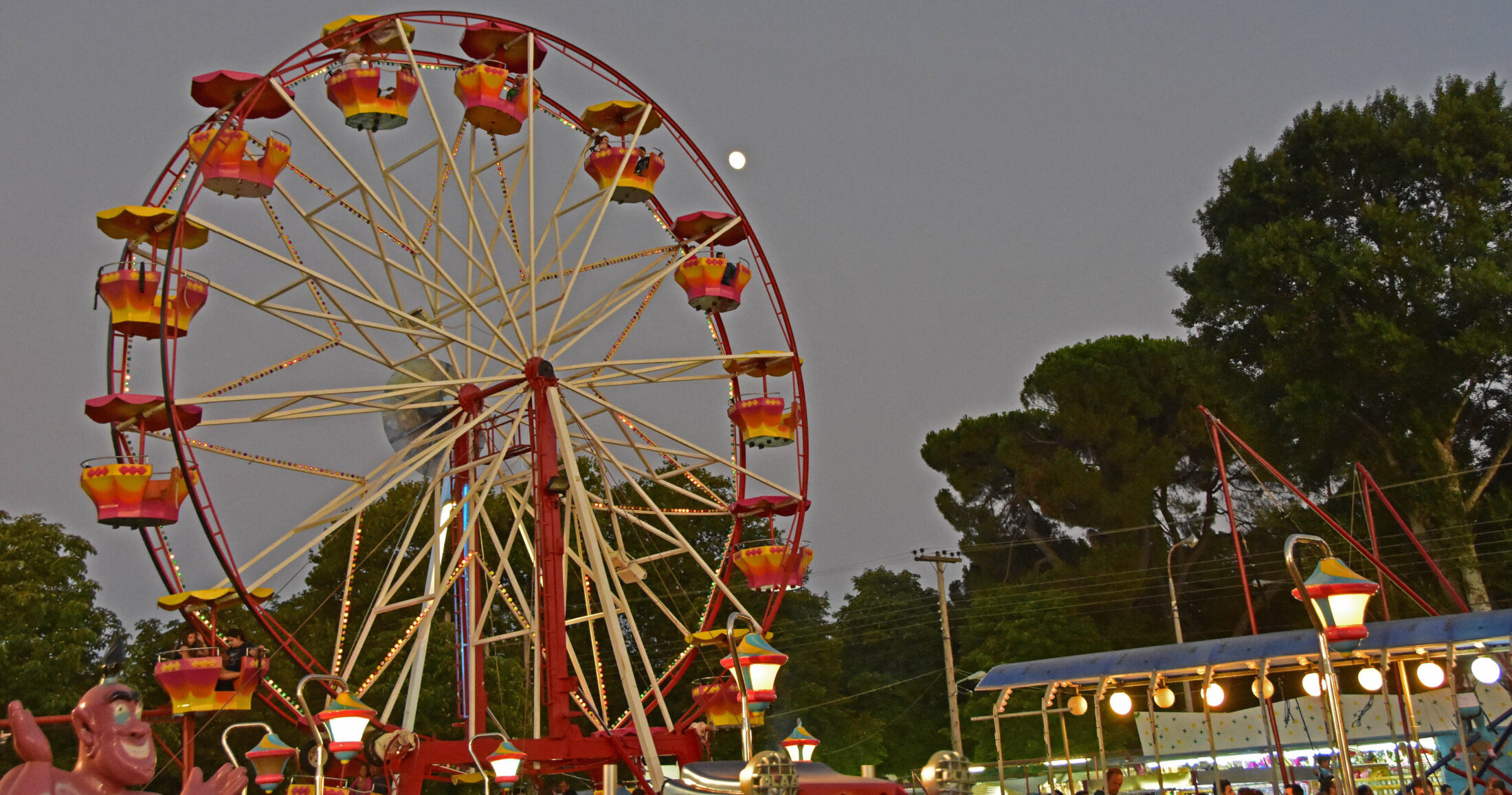 chalkidiki-paremvasi-eisangelea-gia-ton-thanato-tou-19chronou-sto-louna-park