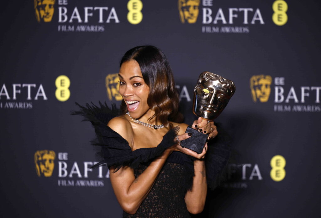 kalyteri-tainia-to-konklavio-kai-4-vraveia-gia-to-the-brutalist-sta-fetina-bafta